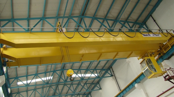 2/5/10/25 टन ओवरहेड क्रेन Q345C डबल गर्डर ब्रिज क्रेन 3 चरण 380V