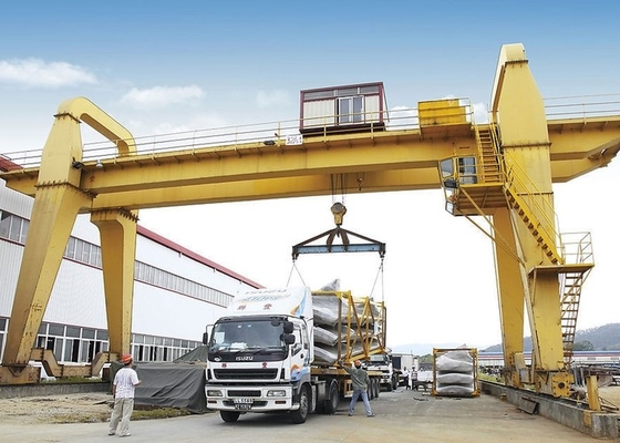 25T-300T डबल गिरर्डर गैन्ट्री क्रेन