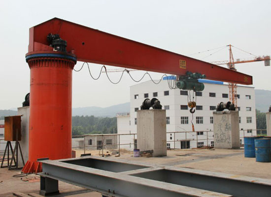 सैंटो सुविधाजनक 0.5T 20T स्विंग आर्म क्रेन व्यापक रूप से वर्कस्टेशन में उपयोग किया जाता है