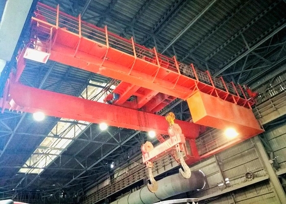 QDY धातुकर्म स्टील मिल ओवरहेड क्रेन 320t डबल हुक लैडल हैंडलिंग क्रेन